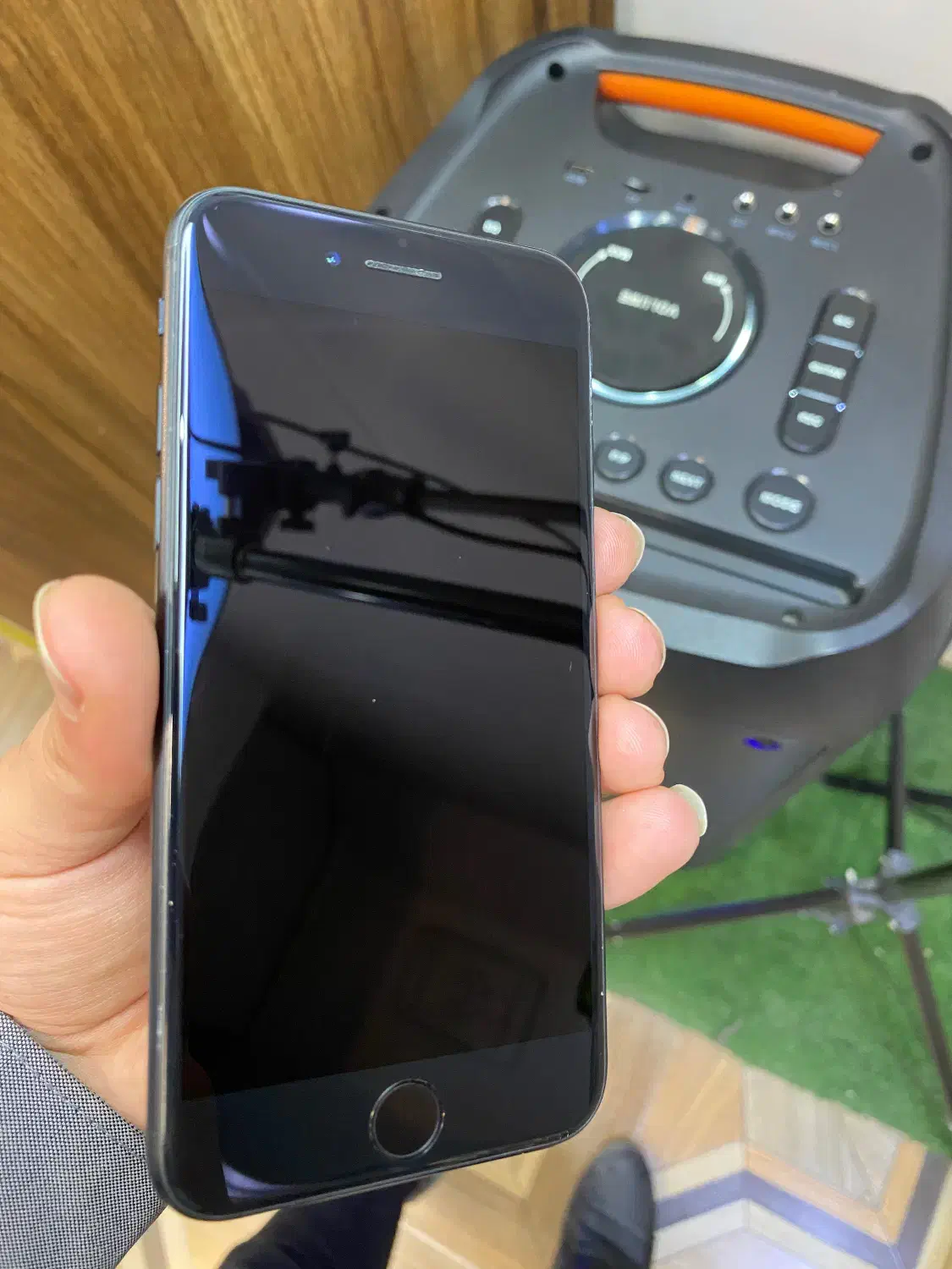 iPhone se 2020|موبایل|بافق, |دیوار