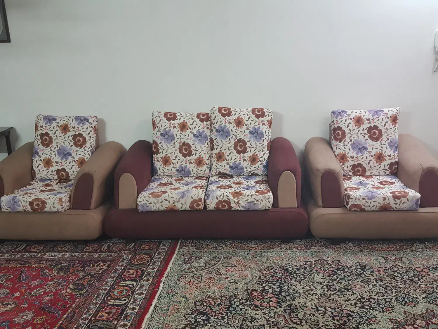 مبل، تلوزیون و میز|فرش|مشهد, ولیعصر (شهرک غرب)|دیوار