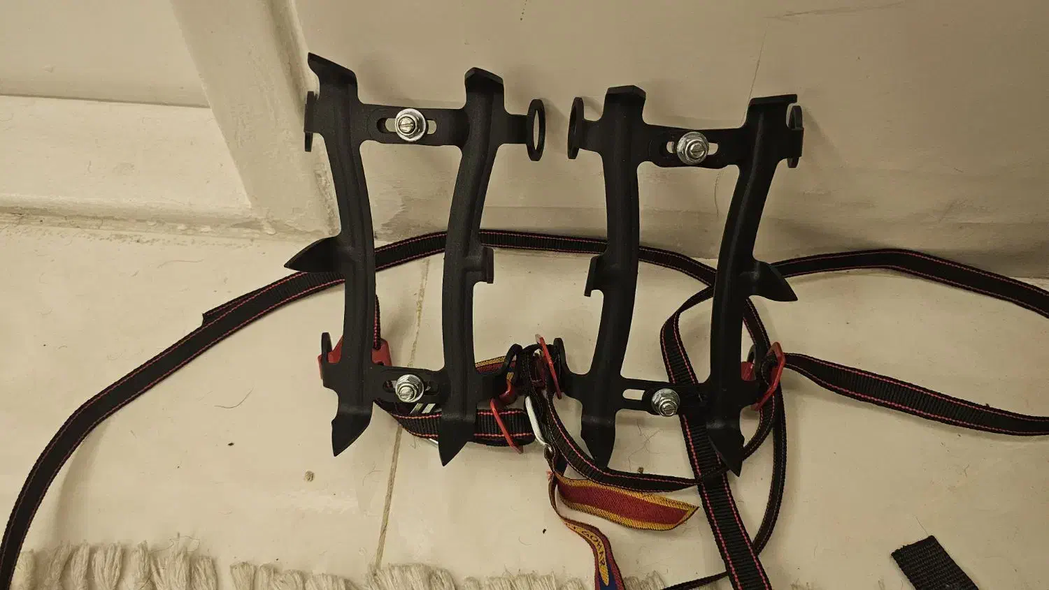 کفش کوهنوردی قارتال مدل ساوالان و یخ شکن|کوهنوردی و کمپینگ|همدان, |دیوار