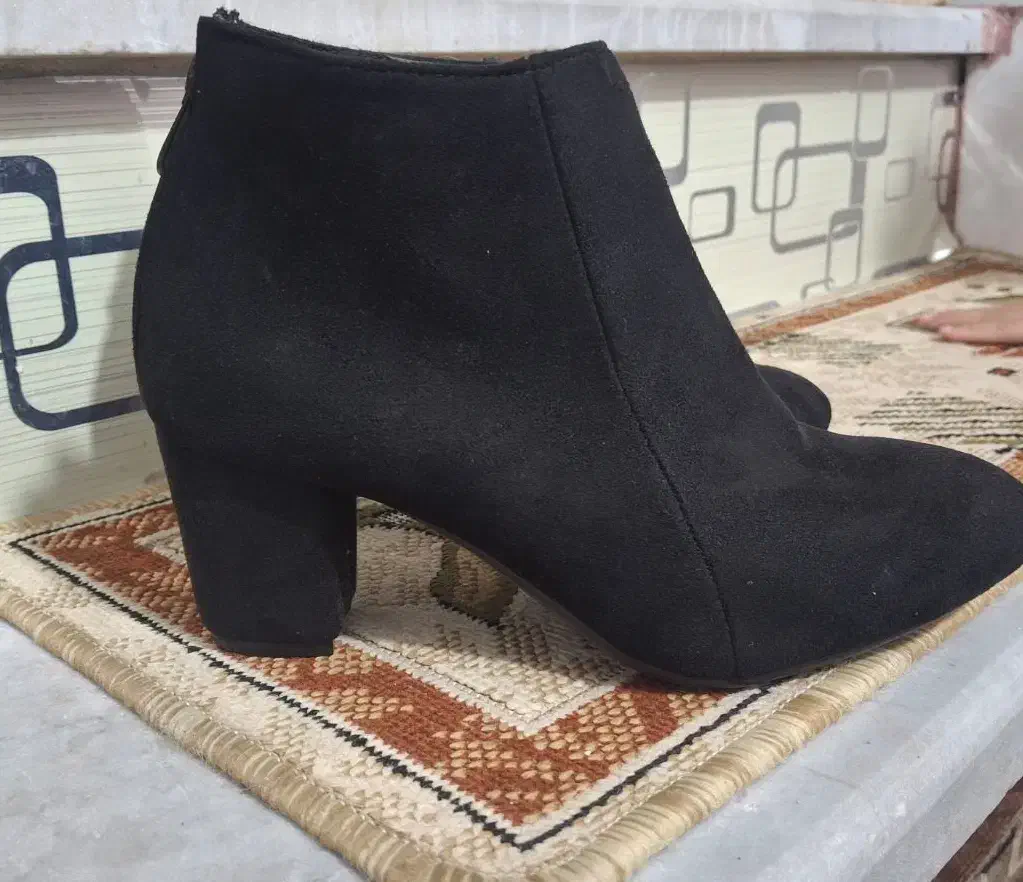 بوت زمستونی|کیف، کفش، کمربند|ملایر, |دیوار