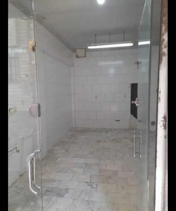 مغازه ۱۵/۵ متری|فروش مغازه و غرفه|تهران, زمزم|دیوار