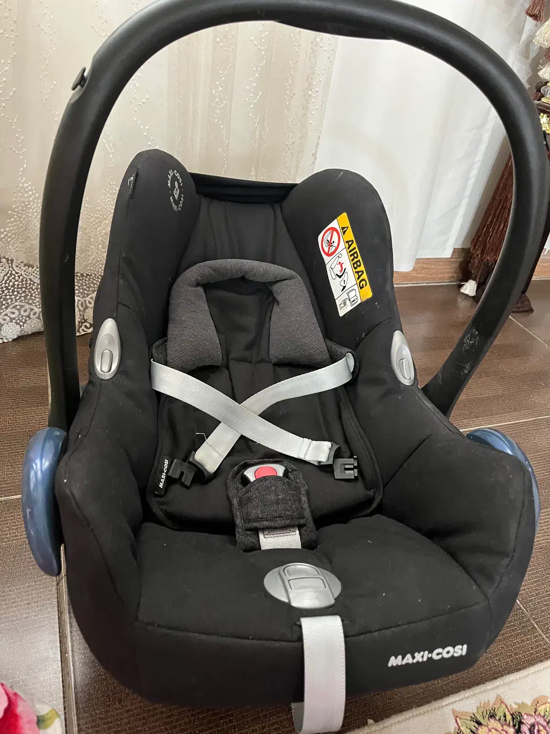 کریر|تخت و صندلی بچه|سنندج, |دیوار