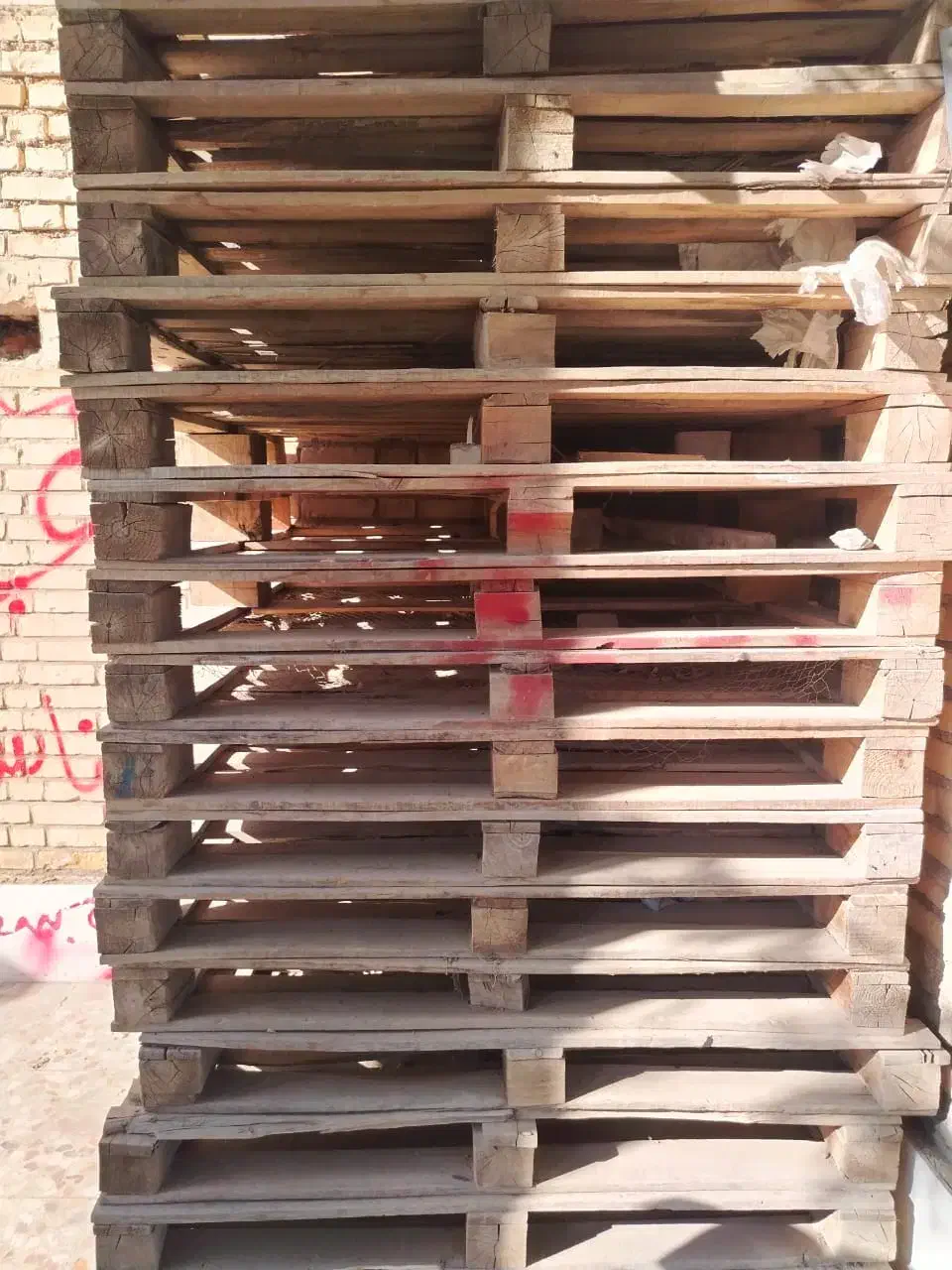 پالت|ابزارآلات|اهواز, شهرک رزمندگان|دیوار