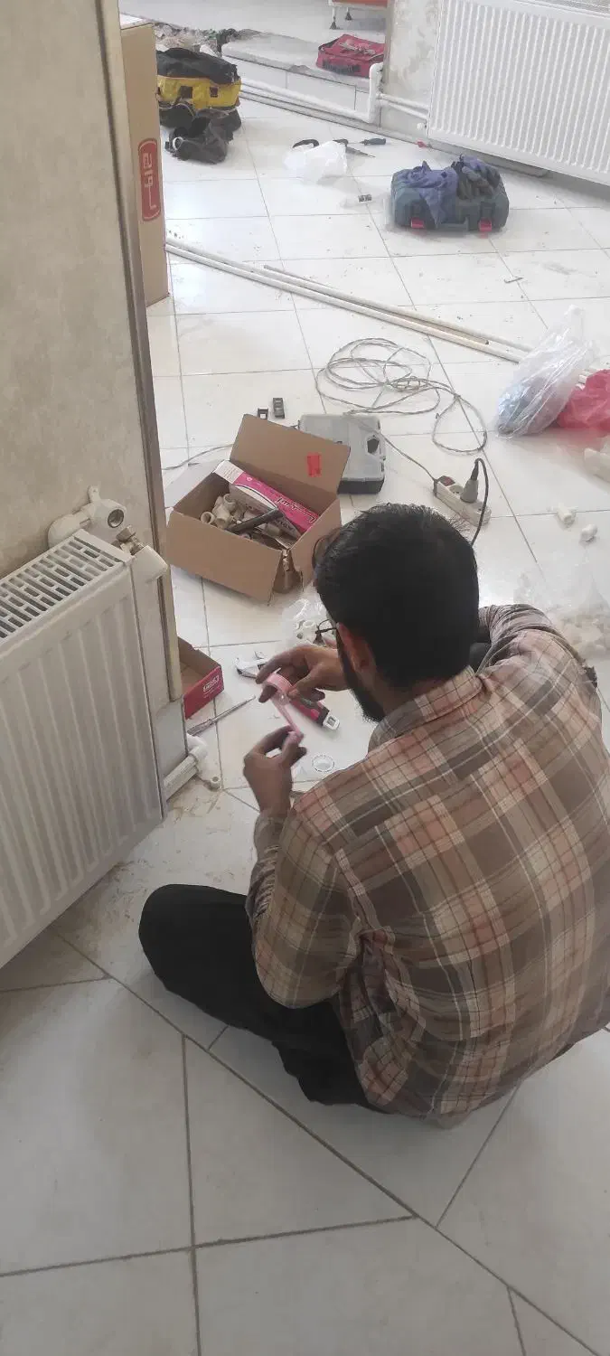 لوله کشی آب و رادیاتور|خدمات پیشه و مهارت|سمنان, |دیوار