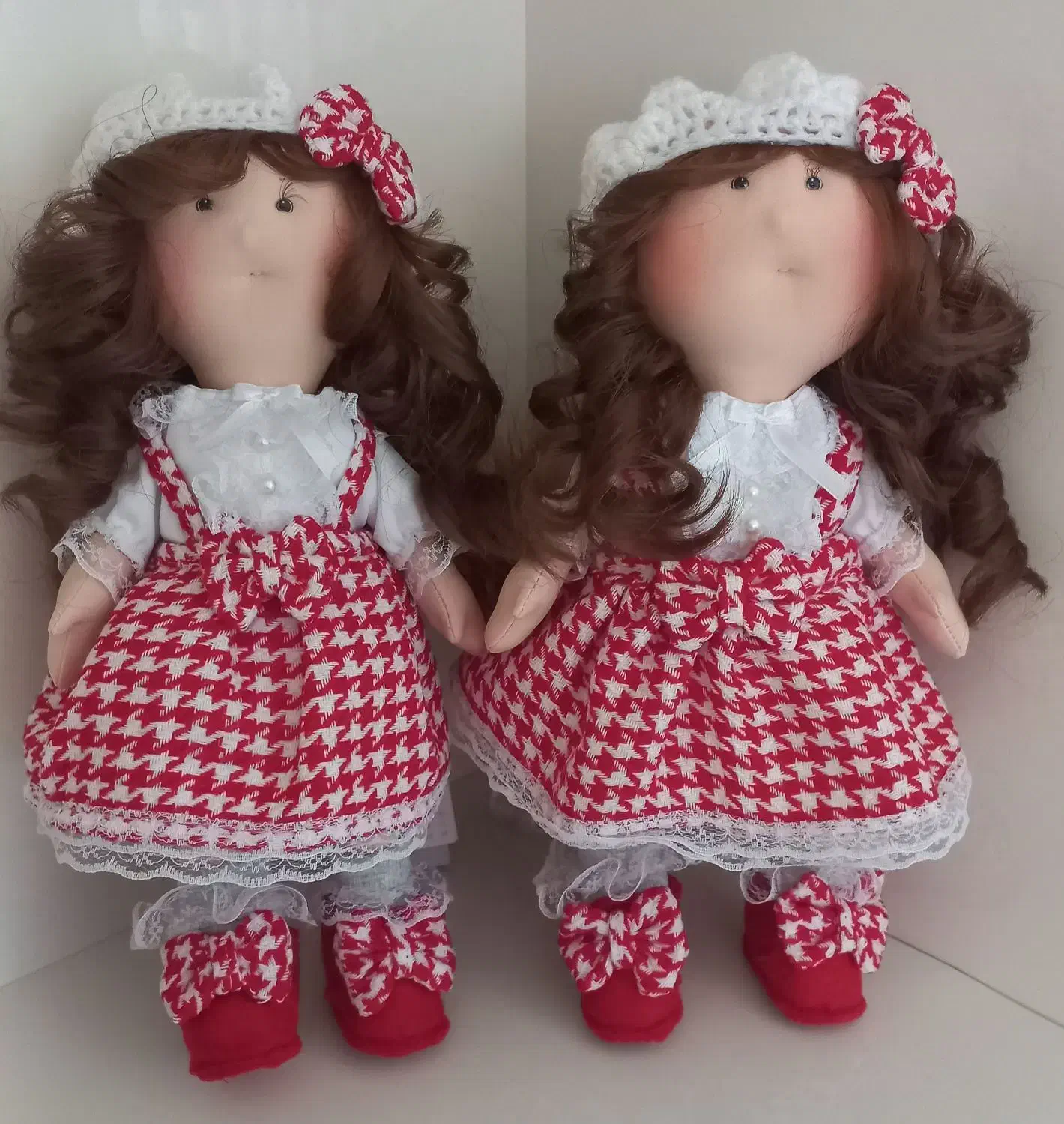 عروسک روسی|اسباب‌‌بازی|بندر انزلی, معلم|دیوار