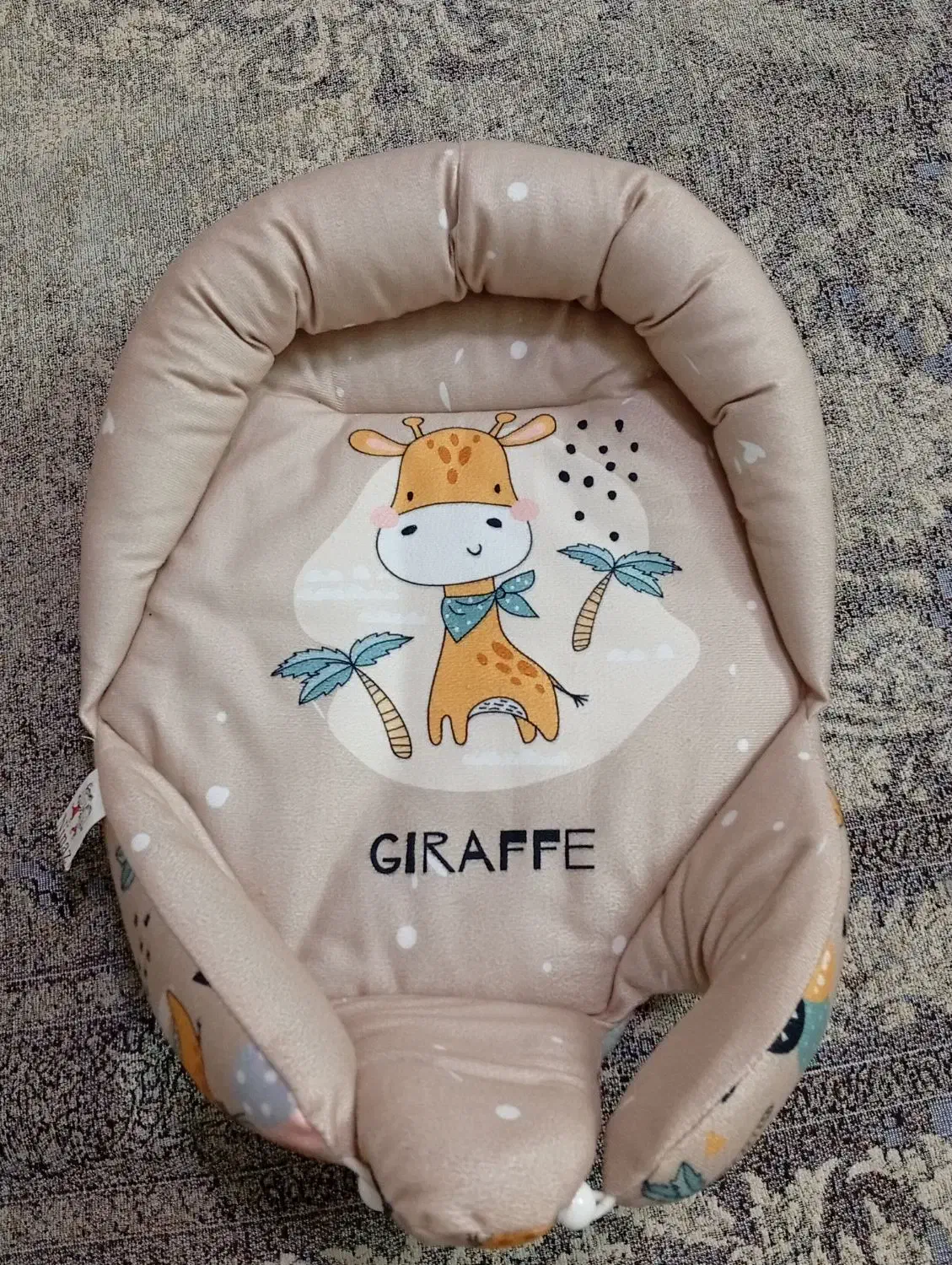 آغوشی نوزادی|اسباب و اثاث بچه|رباط‌کریم, رباط‌کریم|دیوار