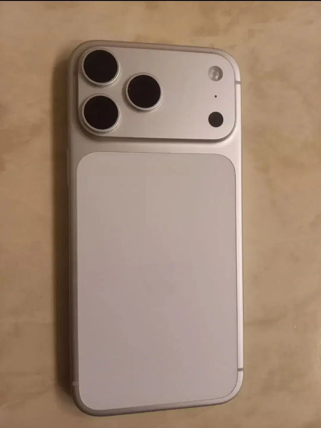 iphone17 promax 256g|موبایل|بروجرد, |دیوار