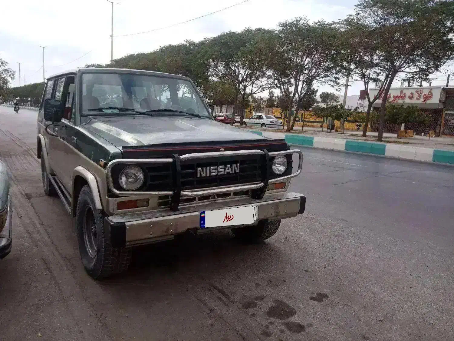 پاترول 4 در 4 کرم یشمی مدل2000دوگانه سی ان جی|خودرو سواری و وانت|اصفهان, آزادگان|دیوار