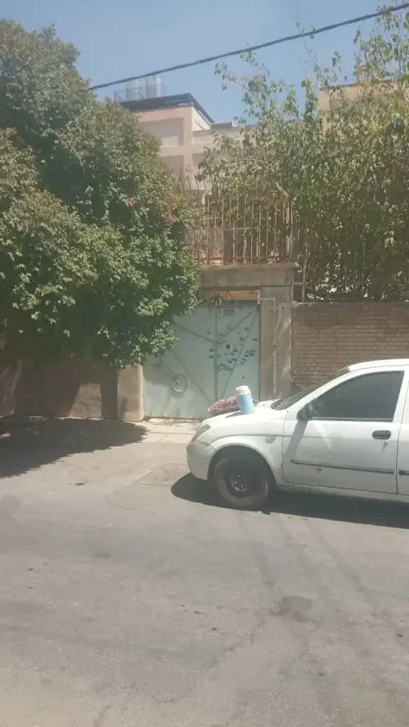 فروش خانه ویلایی  در فخرآباد (دروازه کازرون)|فروش خانه و ویلا|شیراز, فخرآباد (دروازه کازرون)|دیوار
