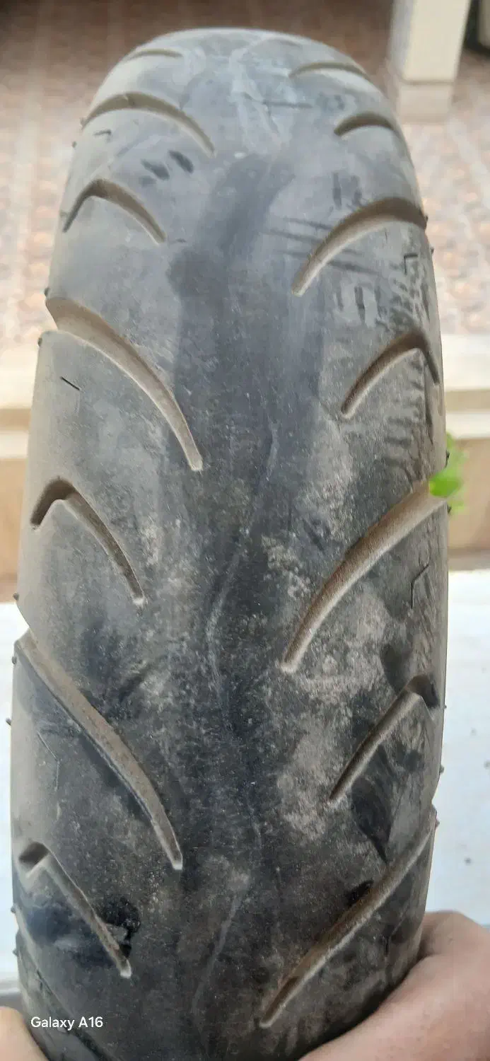 لاستیک بیمکث و z6|دوچرخه، اسکیت، اسکوتر|کیش, |دیوار