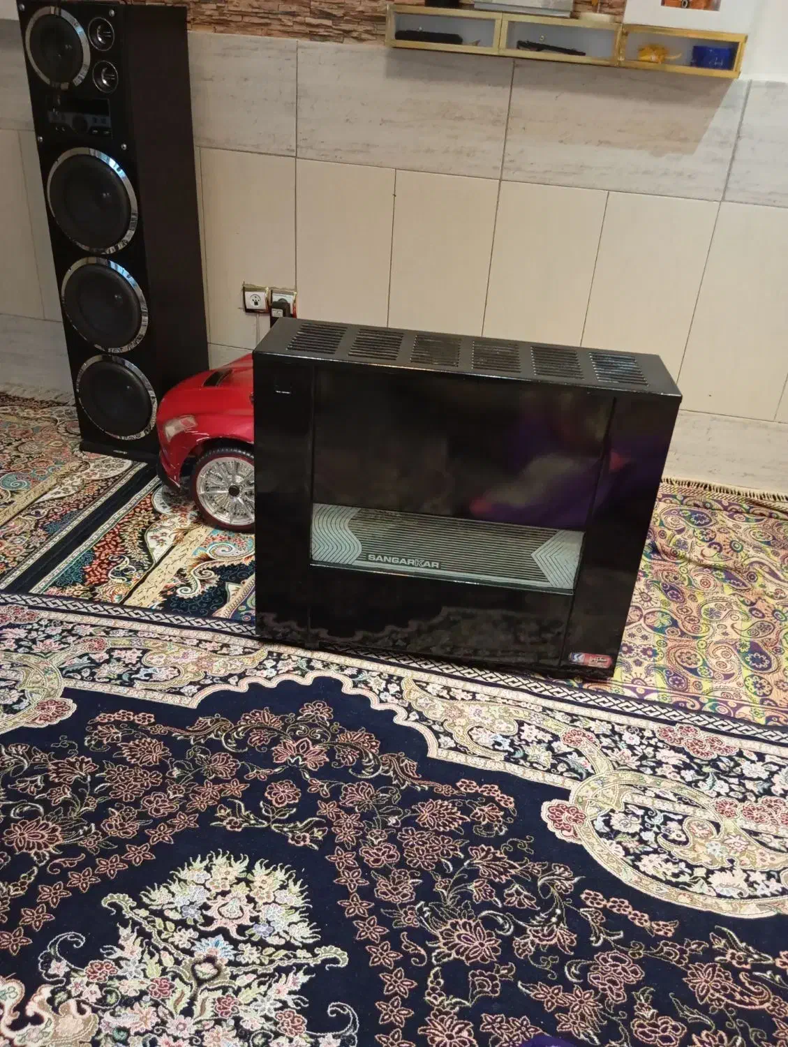 بخاری|بخاری، هیتر، شومینه|قم, وادی السلام|دیوار