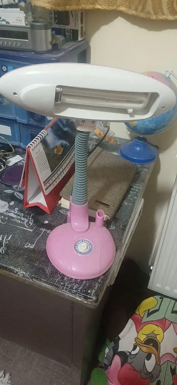 دوعدد چراغ مطالعه عالی ودرحدنو مناسب کارگاه|لامپ و چراغ|شیراز, غدیر جنوبی|دیوار