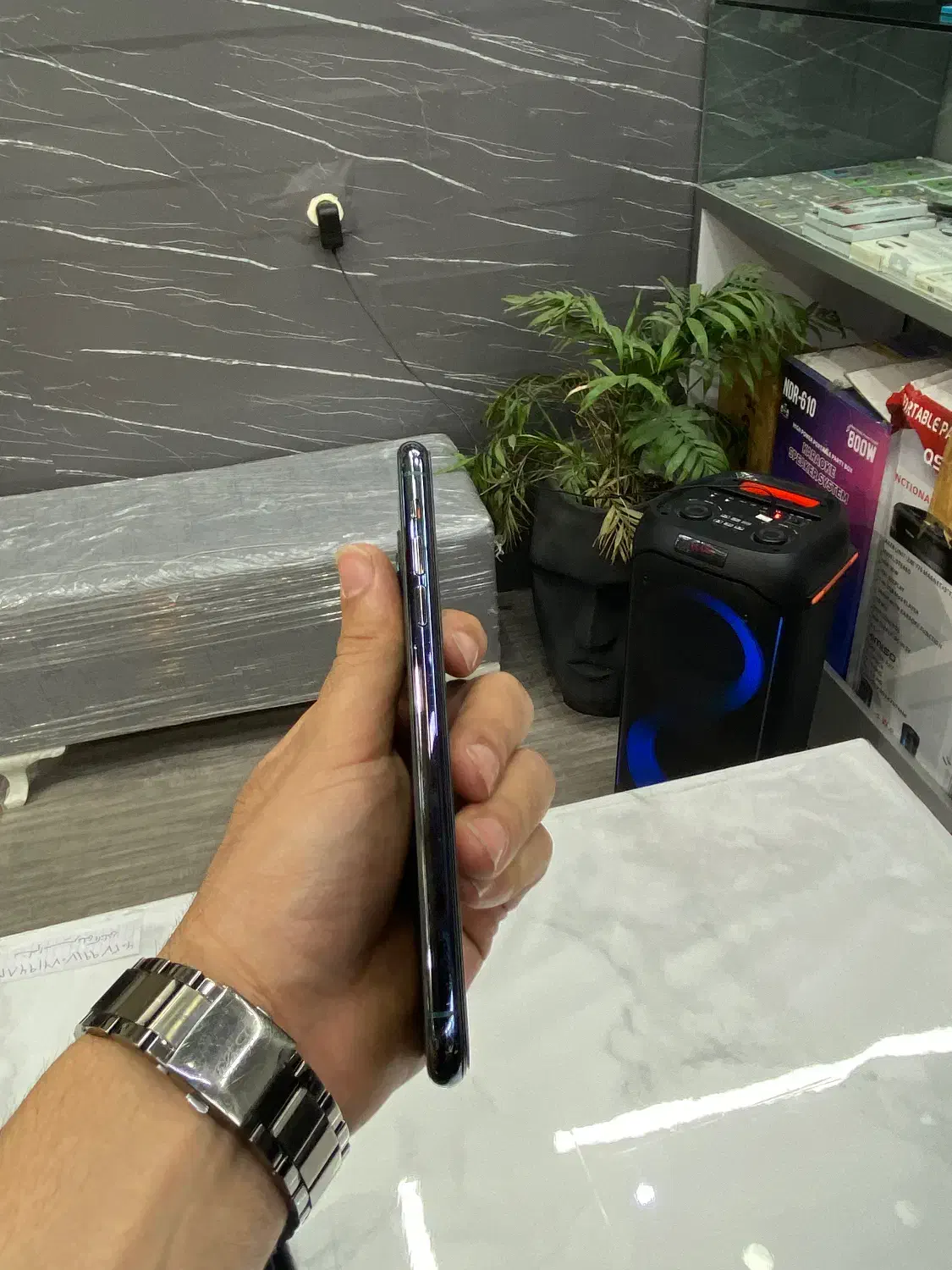 ۱۱ پرومکس ۲۵۶|موبایل|گرگان, |دیوار