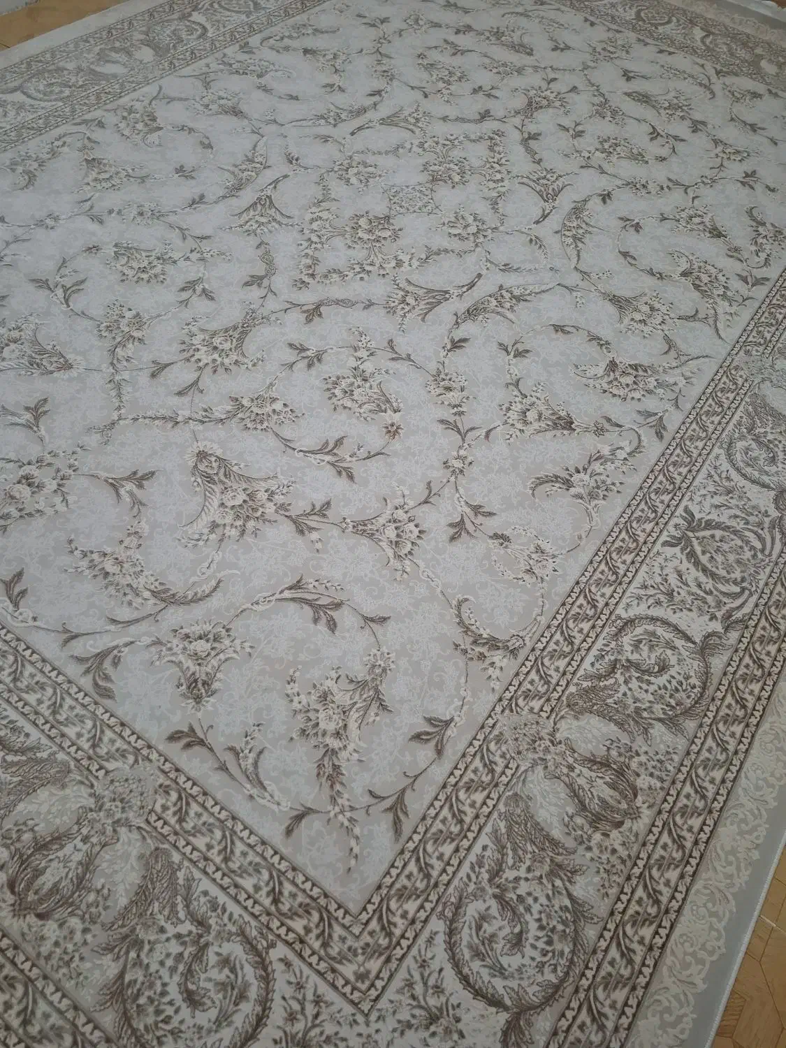 ۲ عدد فرش ۹ متری ۱۲۰۰ شانه نخ مرینوس آکبند|فرش|مهاباد (آذربایجان غربی), |دیوار