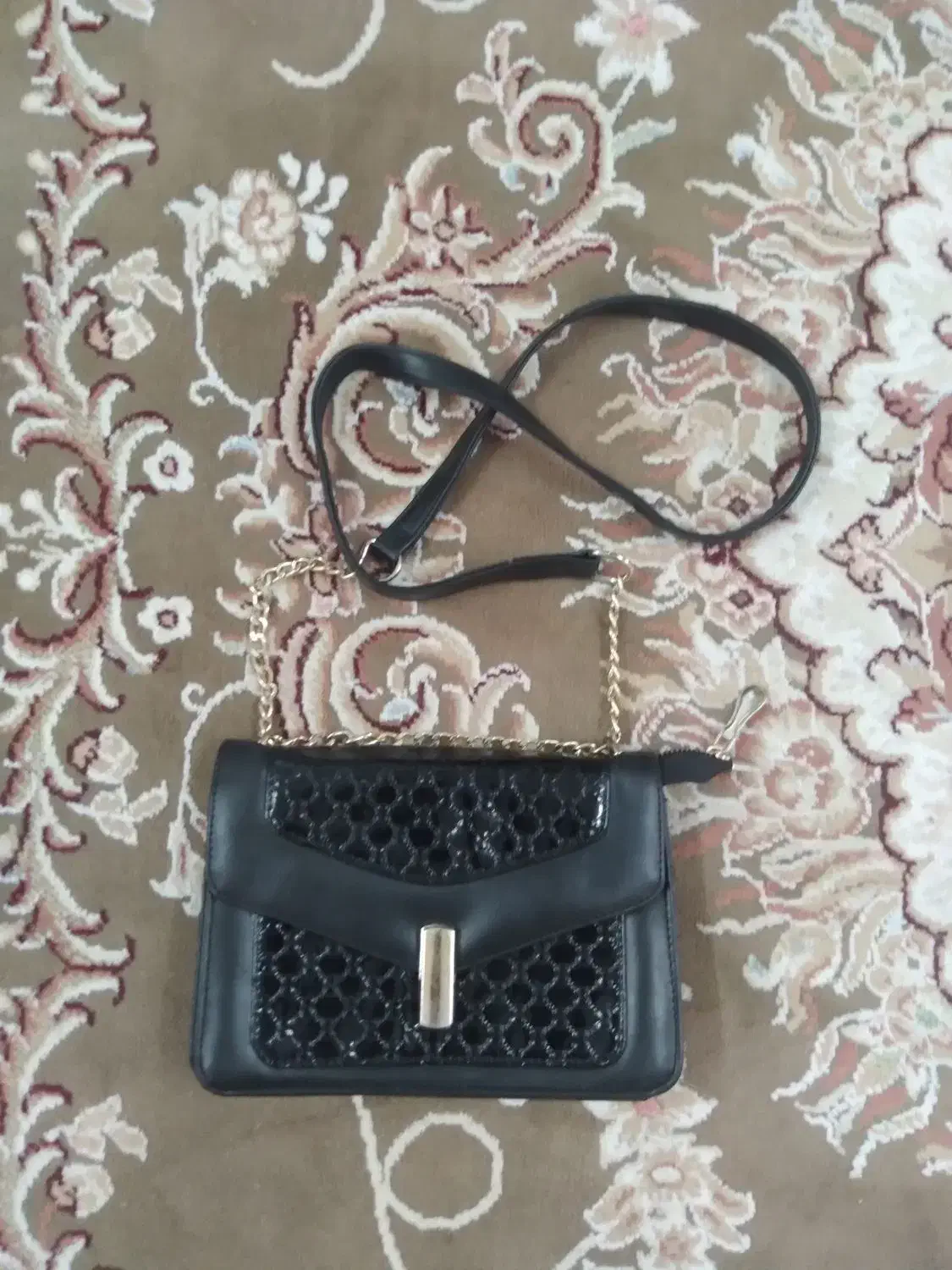 کیفکرموکیفمشکی|حراج|رشت, دروازه لاکان|دیوار