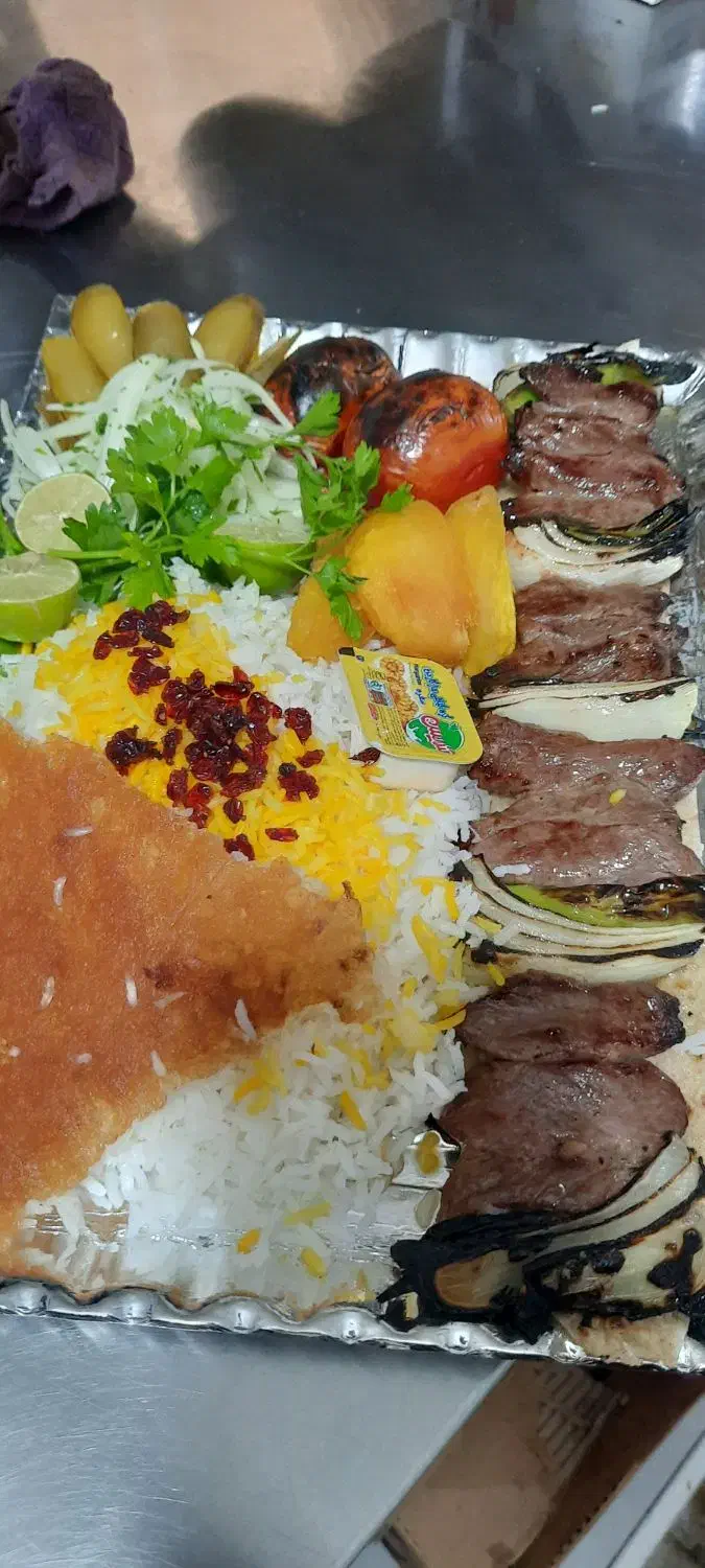 استخدام نیروی رستوران|استخدام خدمات فروشگاه و رستوران|زیباشهر, |دیوار
