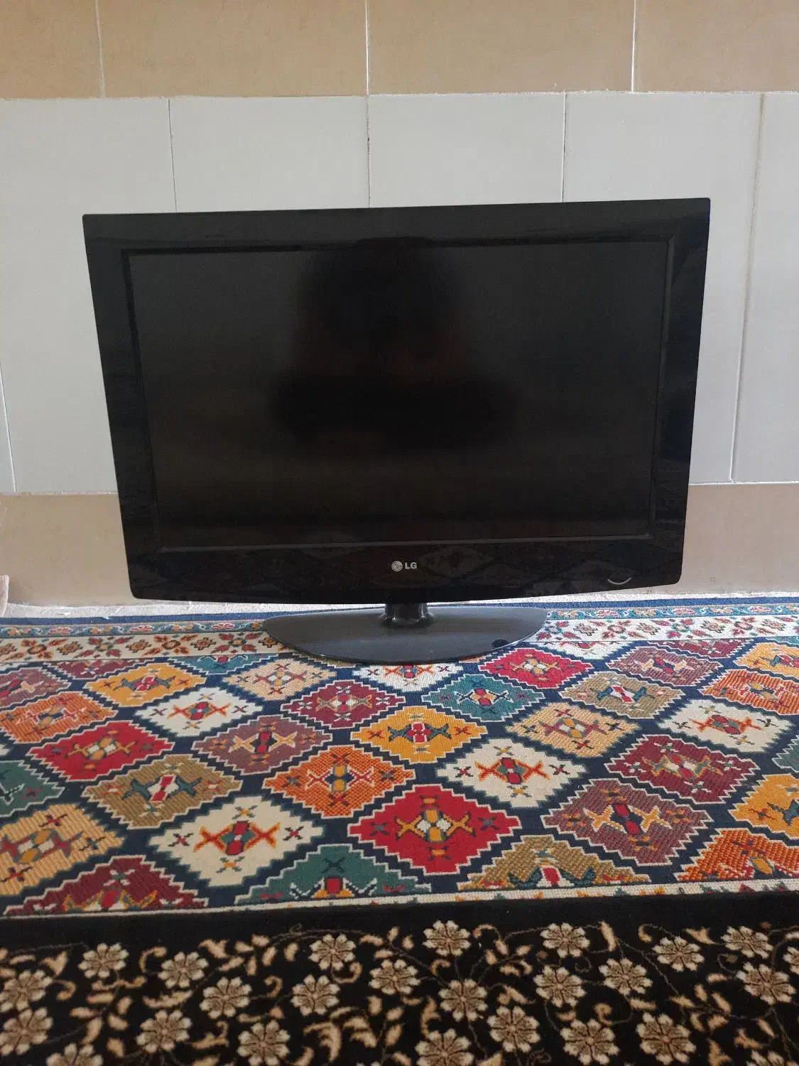 تلویزیون ال جی LCD 32|تلویزیون و پروژکتور|قم, کلهری|دیوار