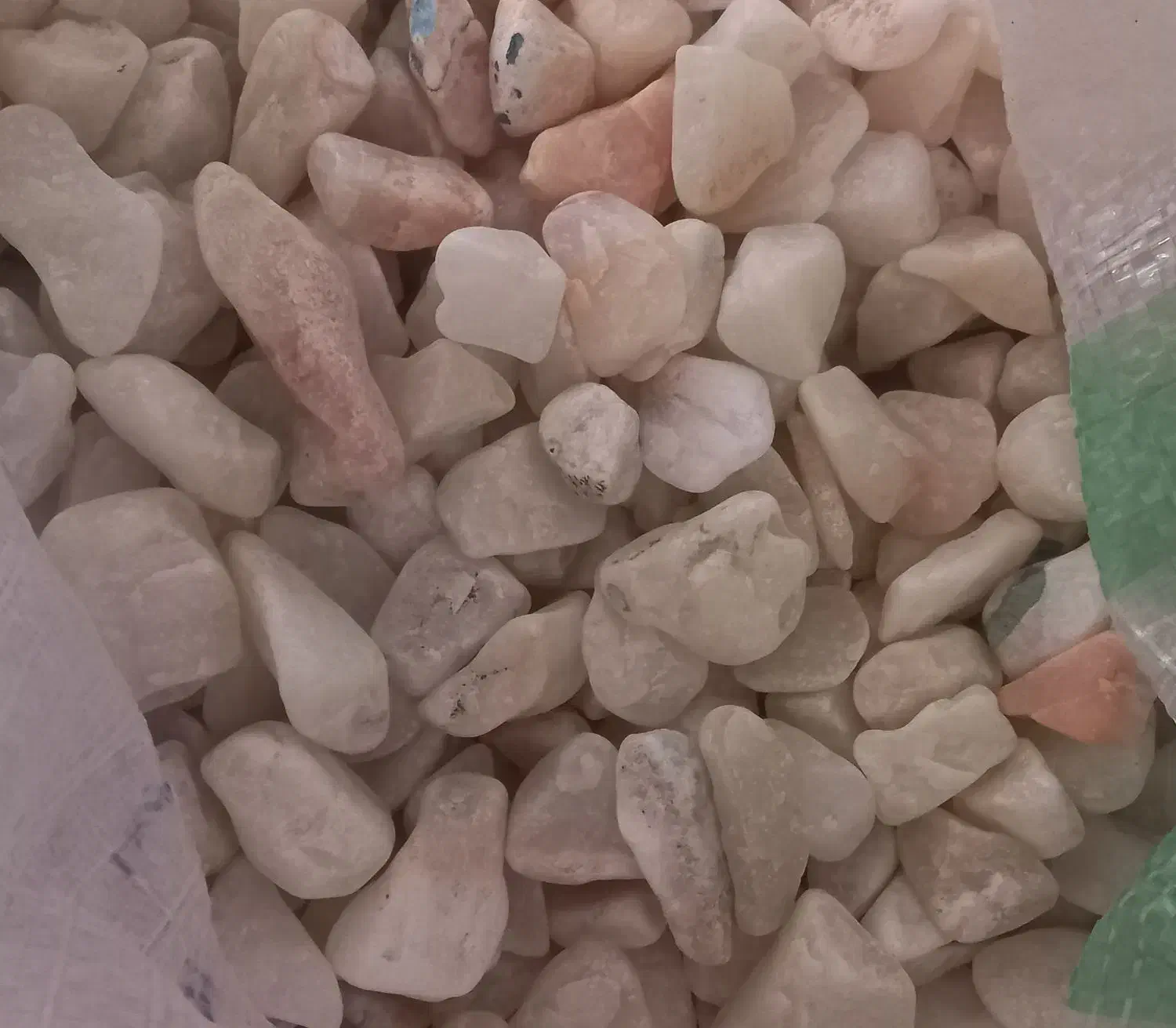 اکواریوم ۳ سایز ، خاک بستر ، فیلتر ، سنگ و شن|ماهی|قم, زنبیل آباد|دیوار