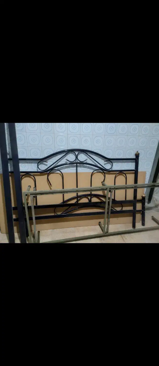 تخت دو نفره فلزی|تخت و سرویس خواب|قوچان, |دیوار