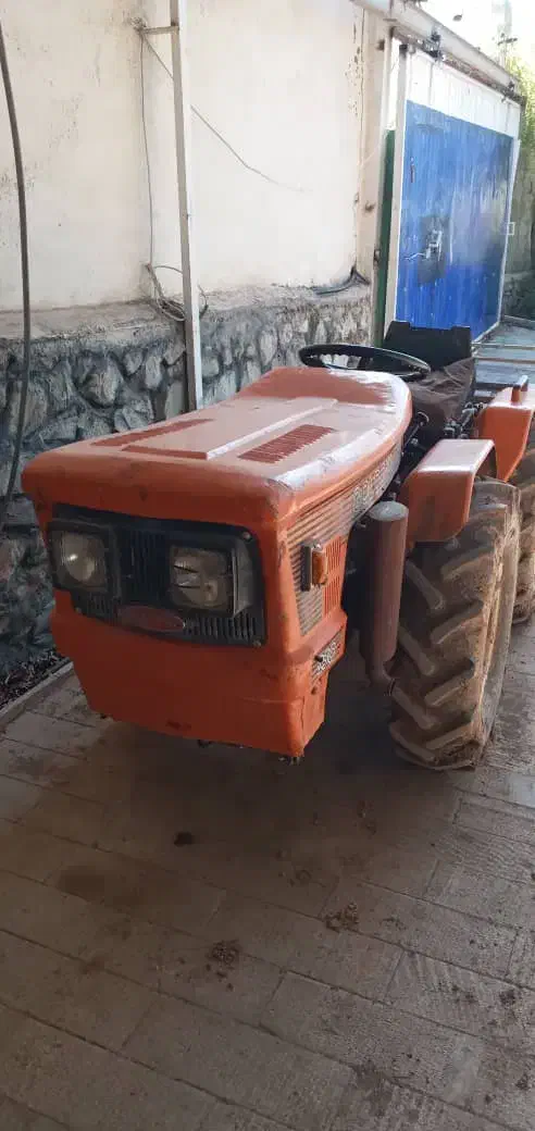 تراکتور گلدونی کمرشکن|خودرو سنگین|هشتگرد, شهرک کوثر|دیوار