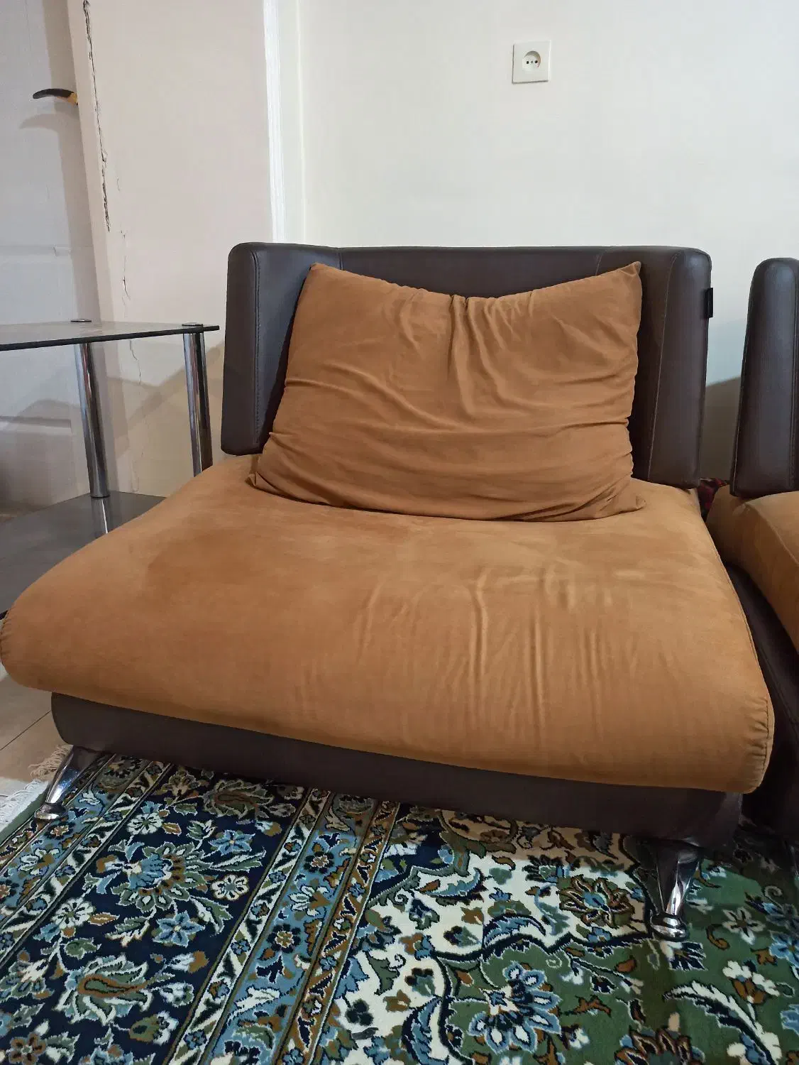 فروش/ست مبل راحتی/ولیعصر/پارچه مخمل|مبلمان خانگی و میز عسلی|اصفهان, کوی ولی عصر|دیوار