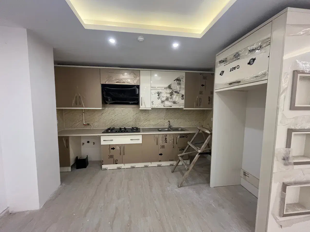 ۱۰۰متر دو خواب کلید نخورده|فروش آپارتمان|رشت, دباغیان|دیوار