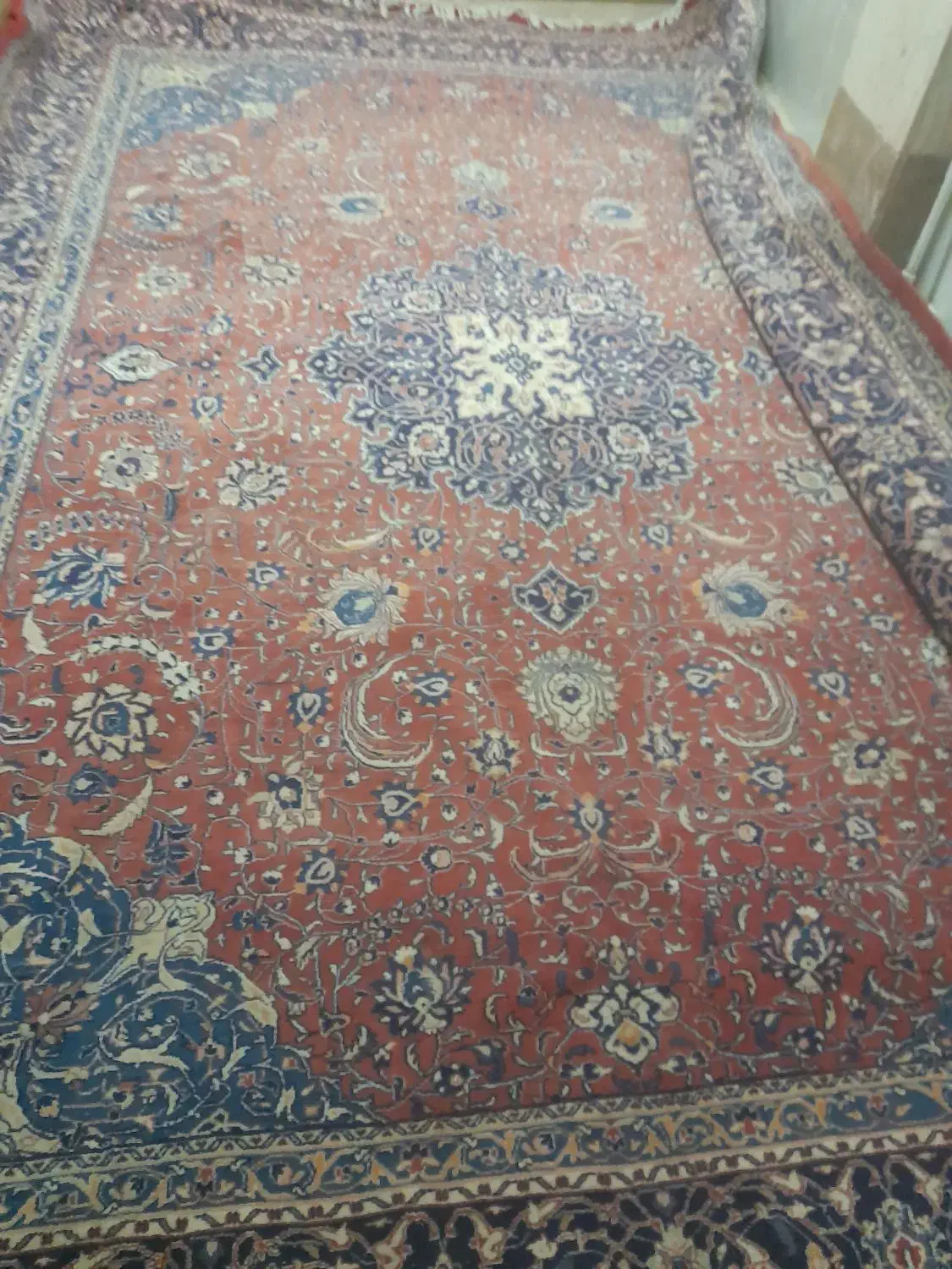 فرش دست بافت|فرش|کرج, کلاک بالا|دیوار