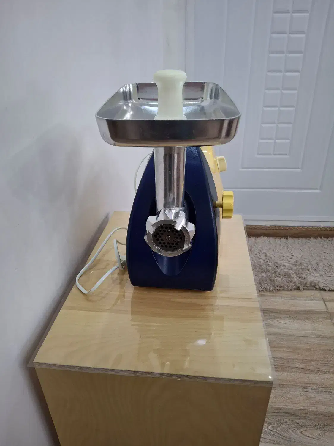 چرخ گوشت درحد نو سون استار|سایر لوازم برقی|رشت, بوسار|دیوار