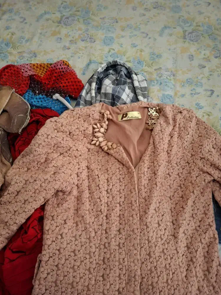 تعدادی لباس زنانه ومردانه همه باهم|لباس|تهران, دهقان|دیوار