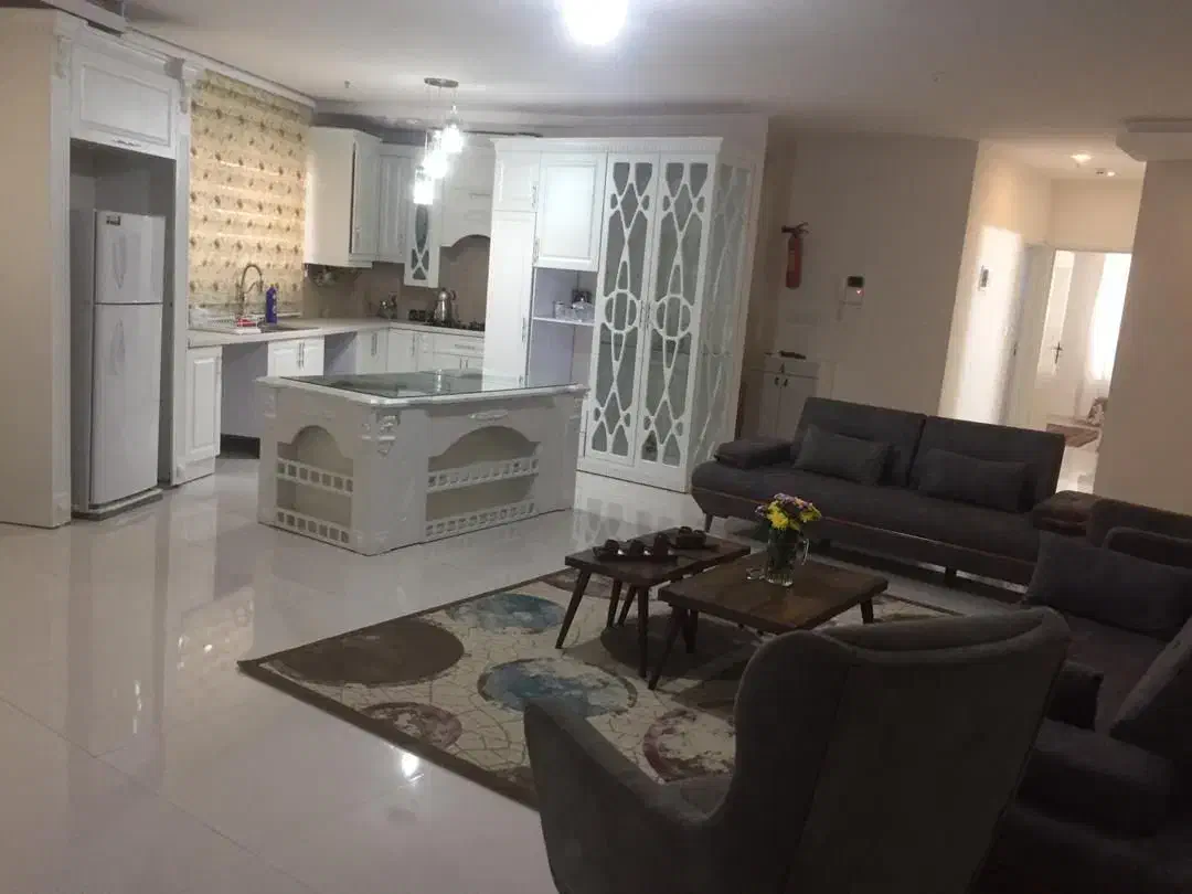 منزل مبله در محیط ارام جهت اجاره روزانه و ساعتی|اجارهٔ کوتاهمدت آپارتمان و سوئیت|شیراز, بریجستون|دیوار