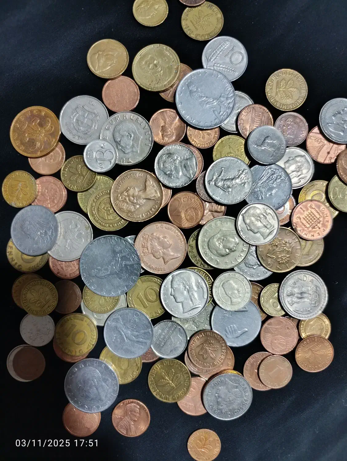 100 عدد سکه کلکسیونی خارجی|کلکسیون سکه، تمبر، اسکناس|بم, |دیوار