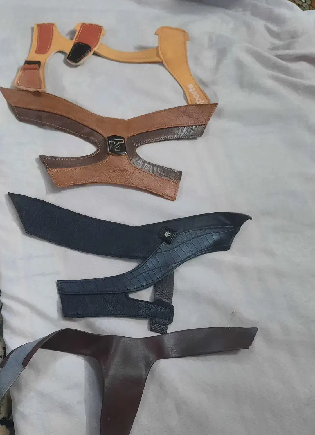 رویه دمپایی وصندل|کیف، کفش، کمربند|آبسرد, |دیوار