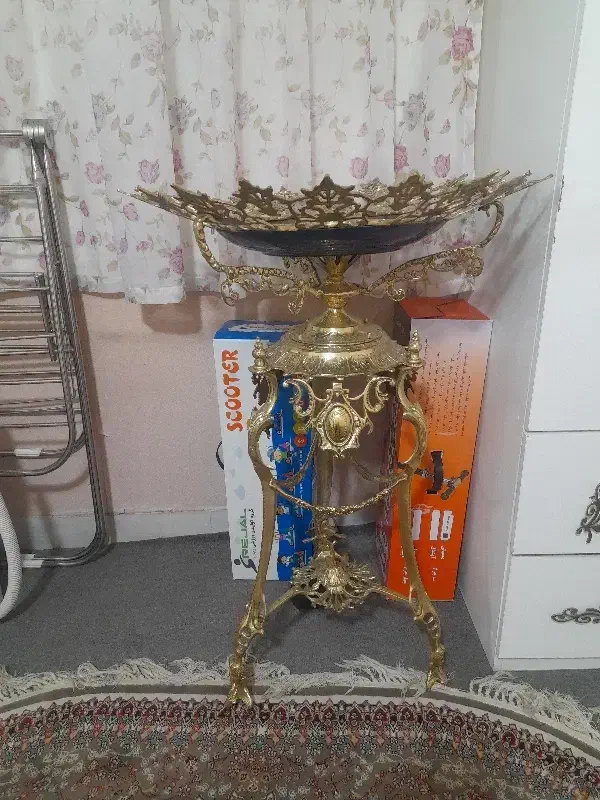 میوه خوری ایستاده برنز|صنایع دستی و سایر لوازم تزئینی|ری, ولی آباد|دیوار