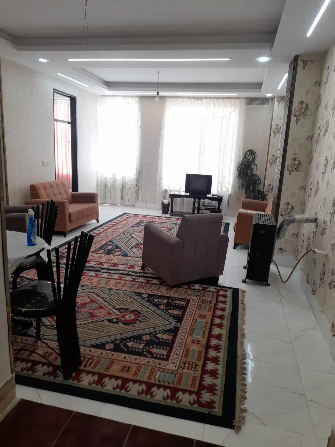 اجاره روزانه/هفتگی/ماهانه آپارتمان ۱۸۰ متری|اجارهٔ کوتاهمدت آپارتمان و سوئیت|صدرا-فارس, فاز ۱|دیوار