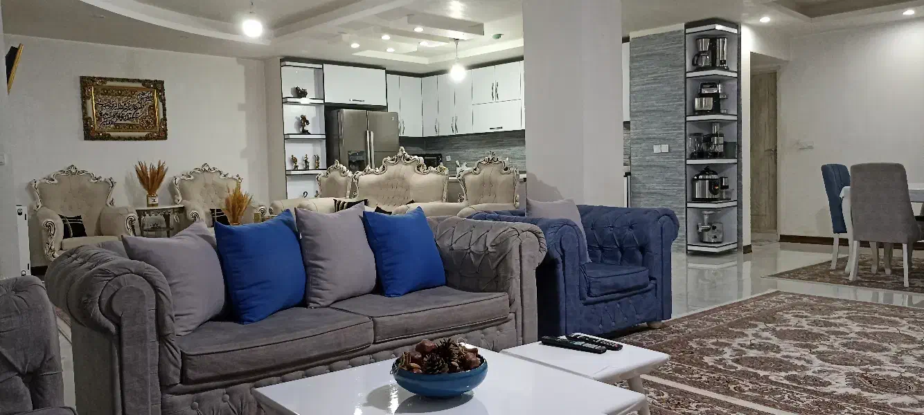 مبل هشت نفره چستر|مبلمان خانگی و میز عسلی|هشتگرد, شهرک بعثت|دیوار