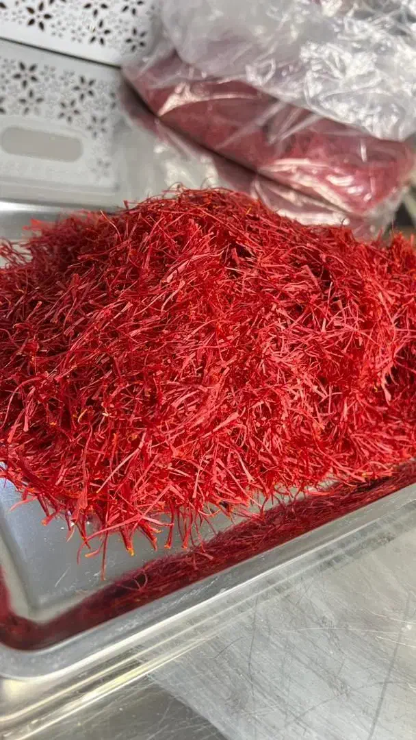 زعفران ممتاز قائنات/سوپر نگین/سرگل/پوشال/دخترپیچ|خوردنی و آشامیدنی|شیراز, صنایع الکترونیک|دیوار