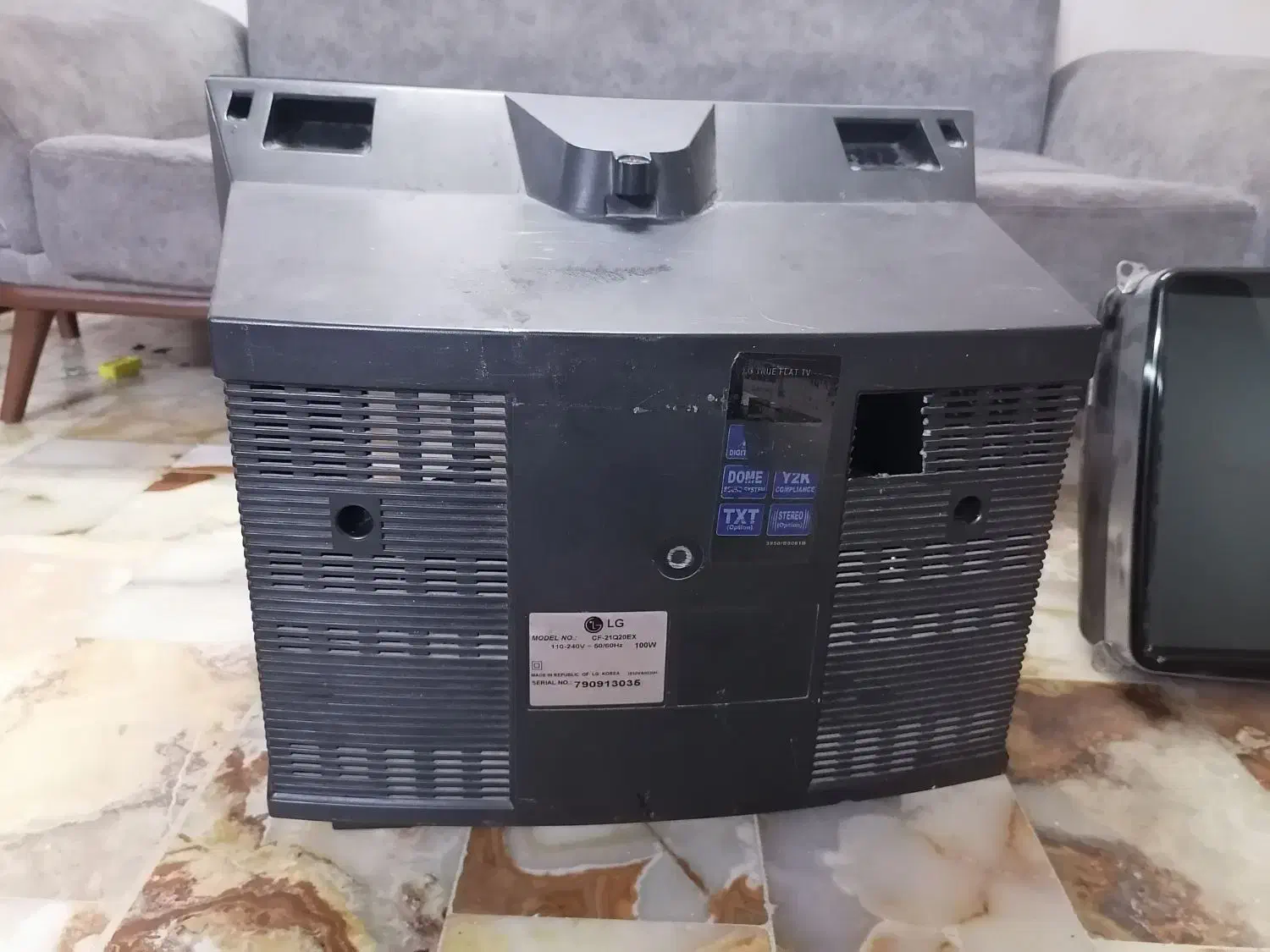 قاب تلویزیون الجی|تلویزیون و پروژکتور|مشهد, کوثر|دیوار