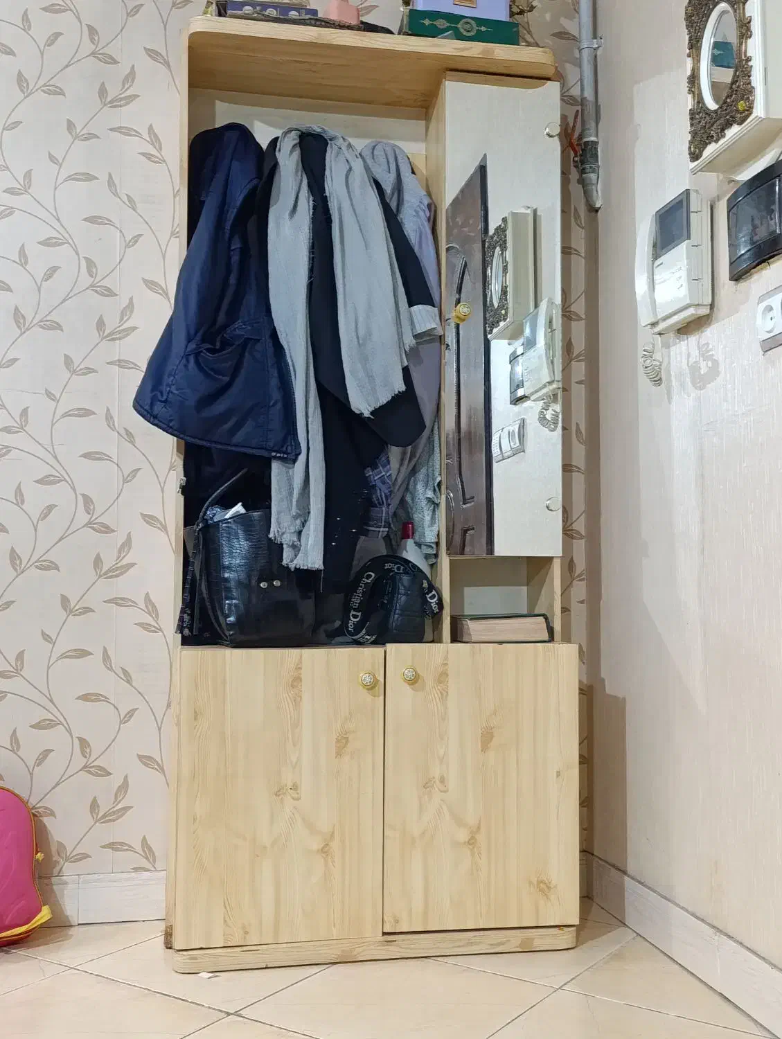 جاکفشی|جاکفشی، کمد، دراور|کرج, اخگرآباد|دیوار