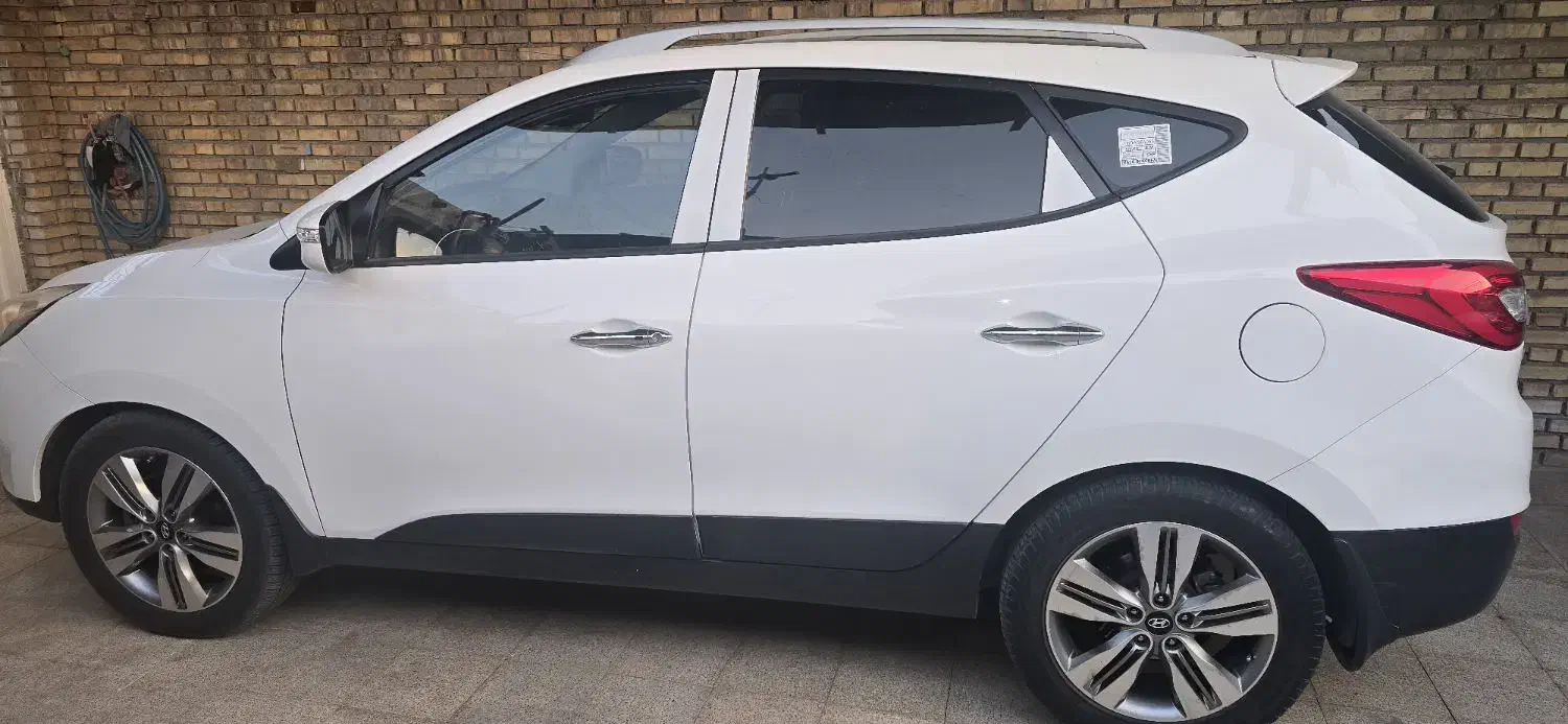 توسان ۲۰۱۴ تمام فول|خودرو سواری و وانت|شوشتر, |دیوار