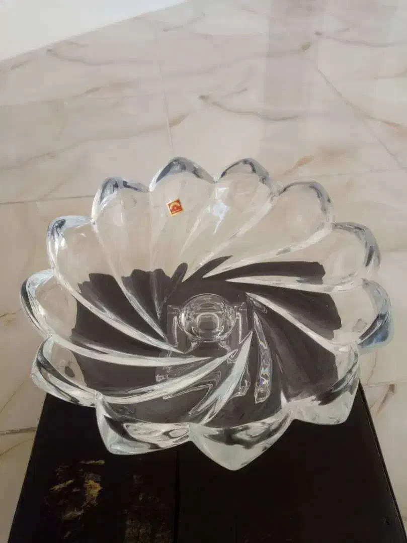 ظروف شیشه ای و کریستال|ظروف سرو و پذیرایی|تبریز, |دیوار