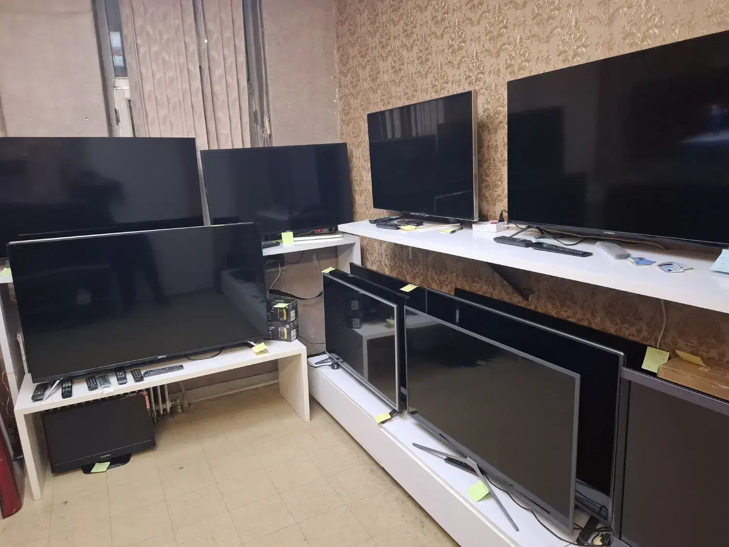 فروش و معاوضه تلویزیون LED در حد نو|تلویزیون و پروژکتور|تبریز, |دیوار