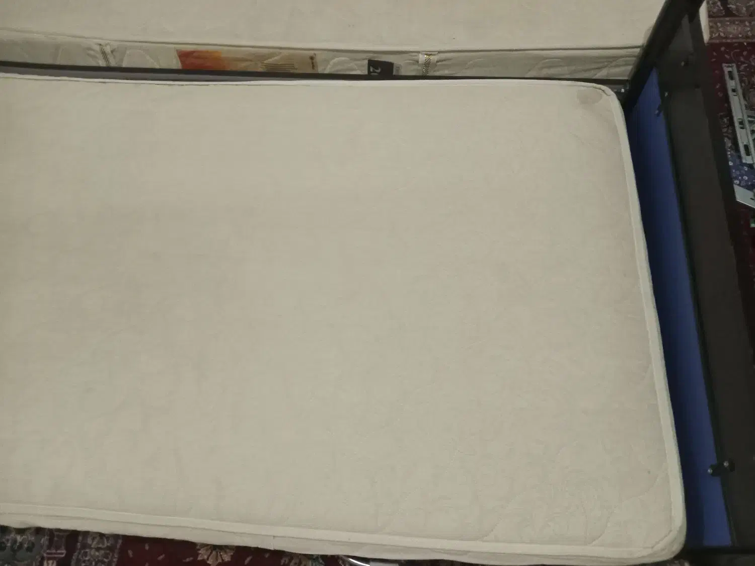 تخت خواب فلزی|تخت و سرویس خواب|خرم‌آباد, |دیوار