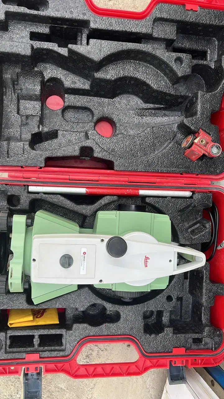 دوربین های نقشه برداری توتال لایکا سه دستگاه|ماشین‌آلات صنعتی|تهران, آبشار تهران (دریاچه)|دیوار