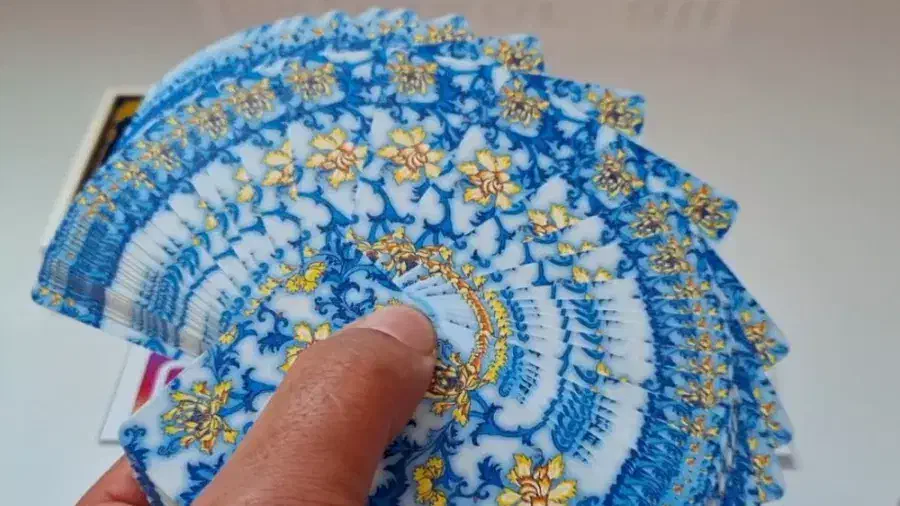 کیمدی پ ا س و ر|اسباب‌‌بازی|نی‌ریز, |دیوار