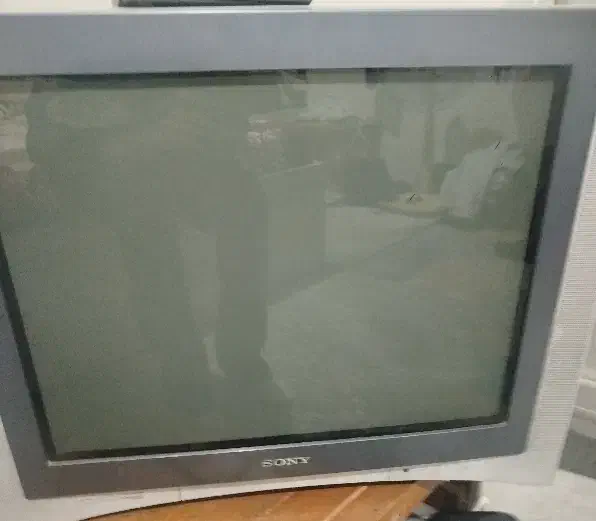 تلویزیون سونی ۲۵اینچ|تلویزیون و پروژکتور|رشت, فلسطین|دیوار