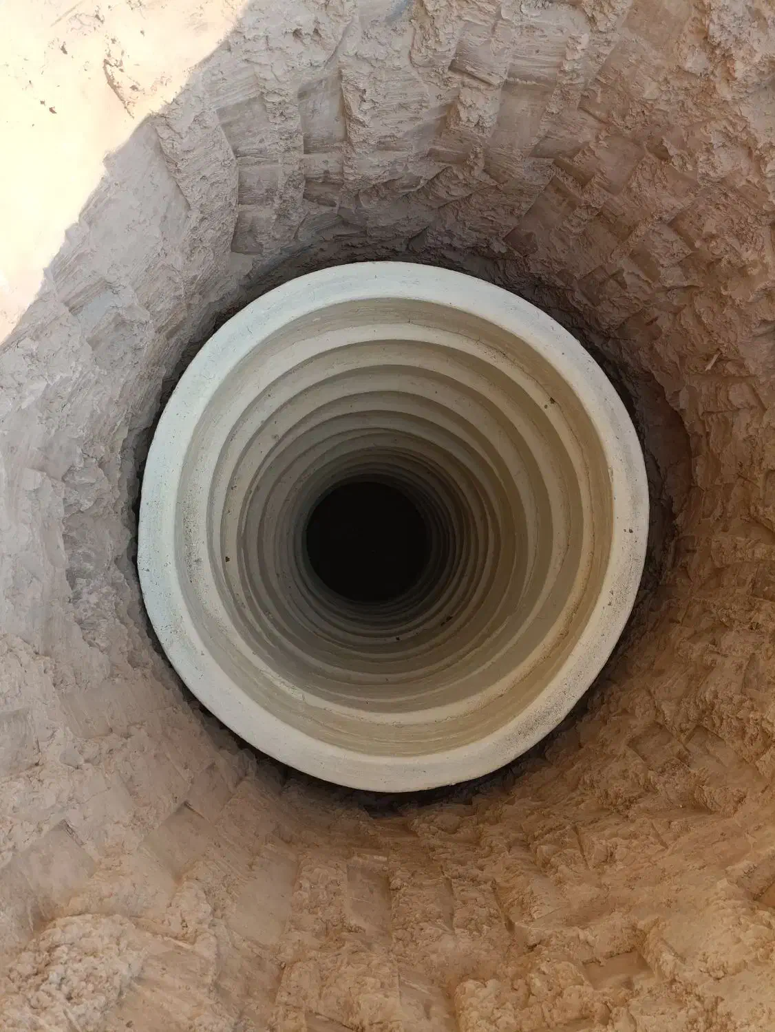 چاه کن و مقنی و تخریب کاری|خدمات پیشه و مهارت|اصفهان, مصلی|دیوار