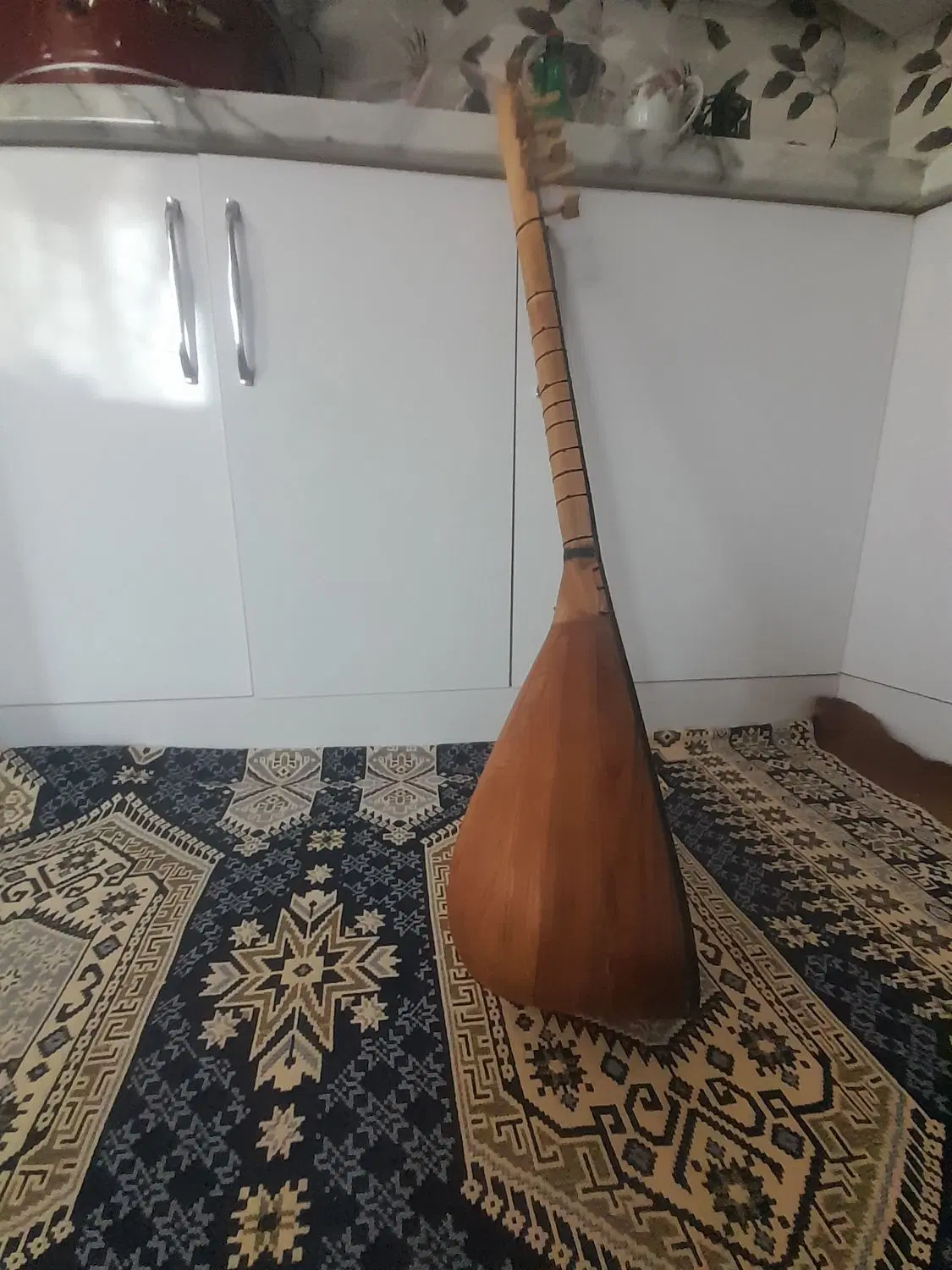 ساز|سازهای سنتی|خوی, |دیوار