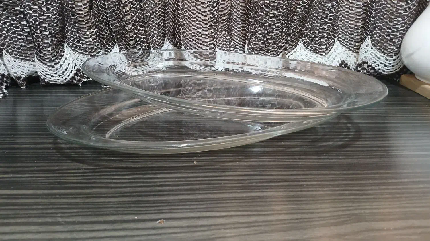 تعدادی ظروف شیشه ای|ظروف سرو و پذیرایی|ساوه, |دیوار