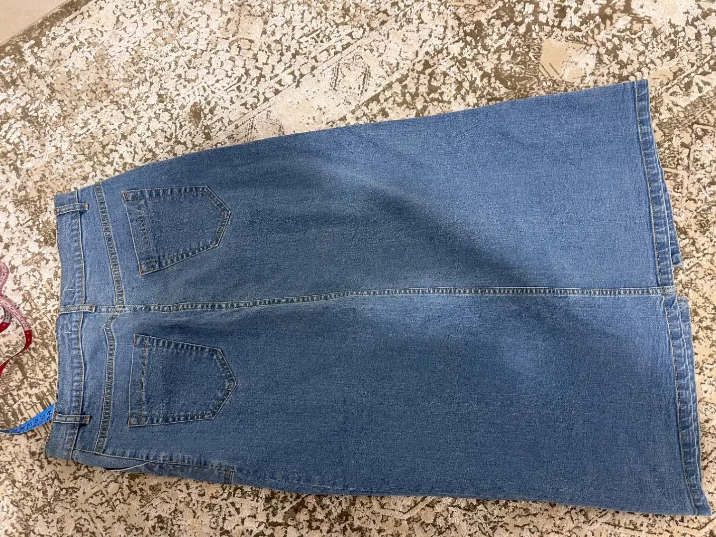 دامن جین|لباس|خرم‌آباد, |دیوار