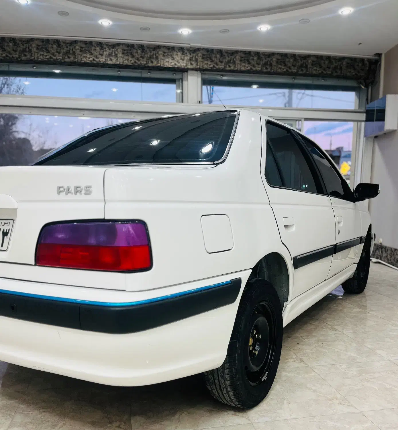 پارس سال 1401 موتور جدید دریچه سیمی|خودرو سواری و وانت|بادرود, |دیوار